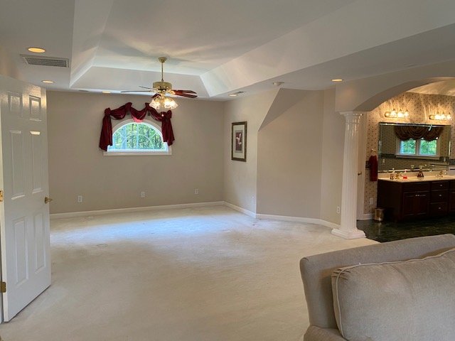 Image for Gorgeous, Well-maintained House and Contents