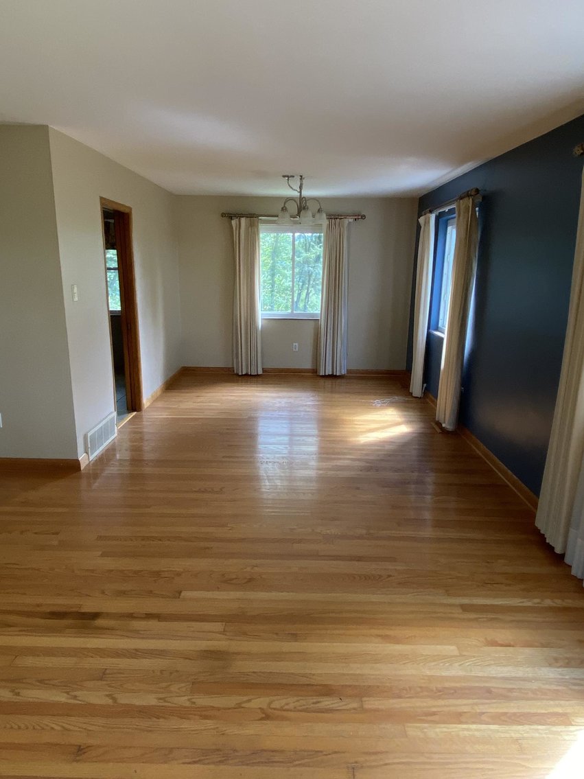 Image for SOLD $105,600 - 3 Bedroom in South Hills Sold to the Highest Bidder