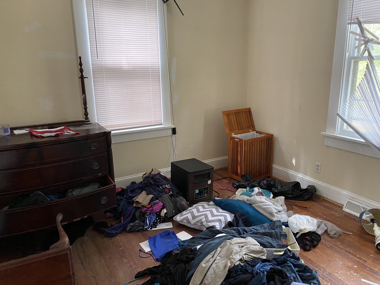 Image for Pre-Foreclosure Auction – 3 BR / 1 BA Single Family Home – Buckingham County – 14481 S. James Madison Hwy., Dillwyn, VA 23936