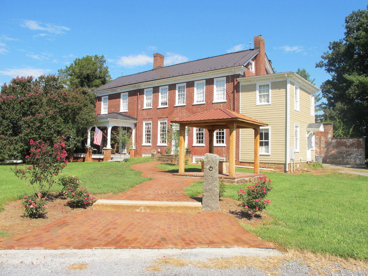 Image for REAL ESTATE LISTING: Historic Ivy Cliff (Forest, VA)