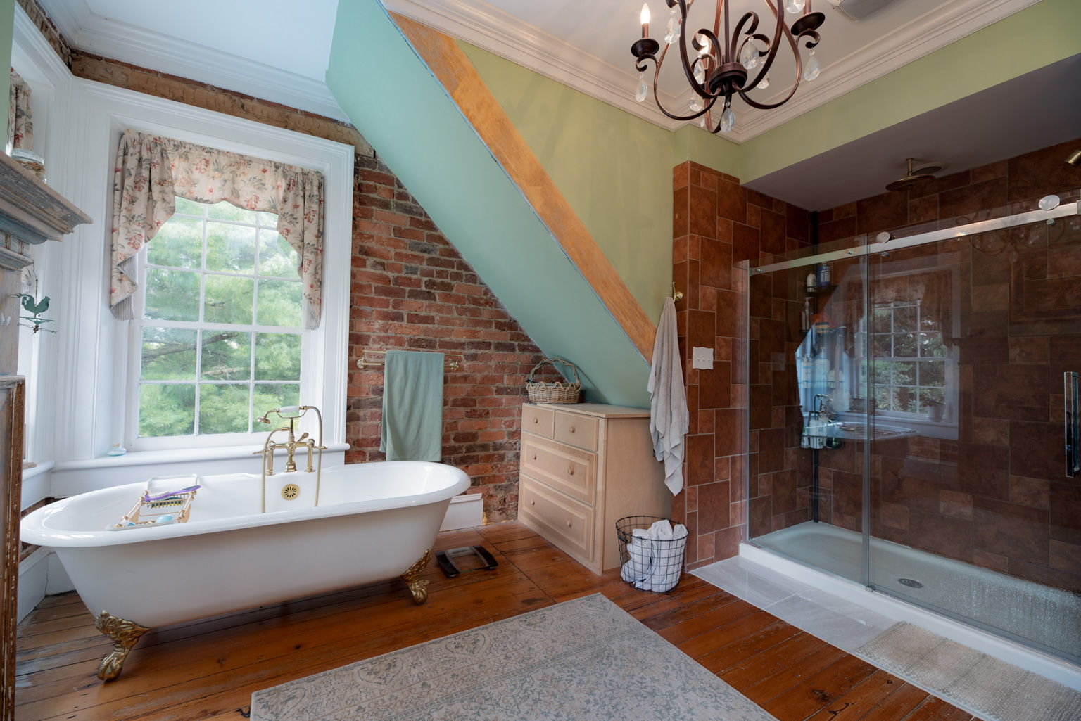 Image for REAL ESTATE LISTING: Historic Ivy Cliff (Forest, VA)