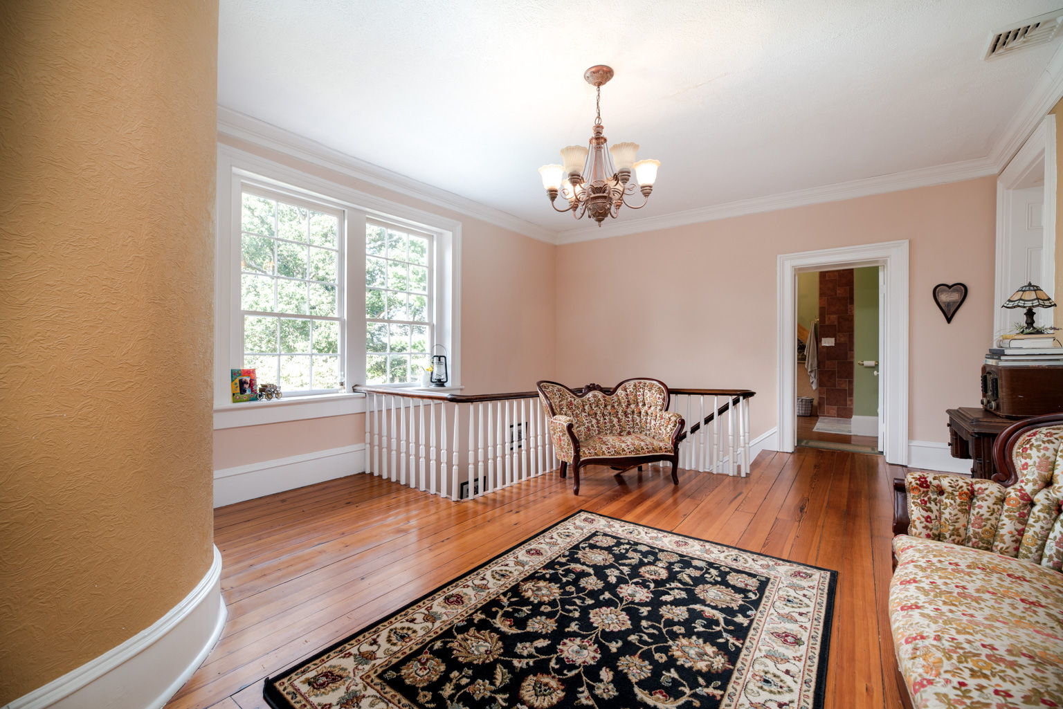 Image for REAL ESTATE LISTING: Historic Ivy Cliff (Forest, VA)