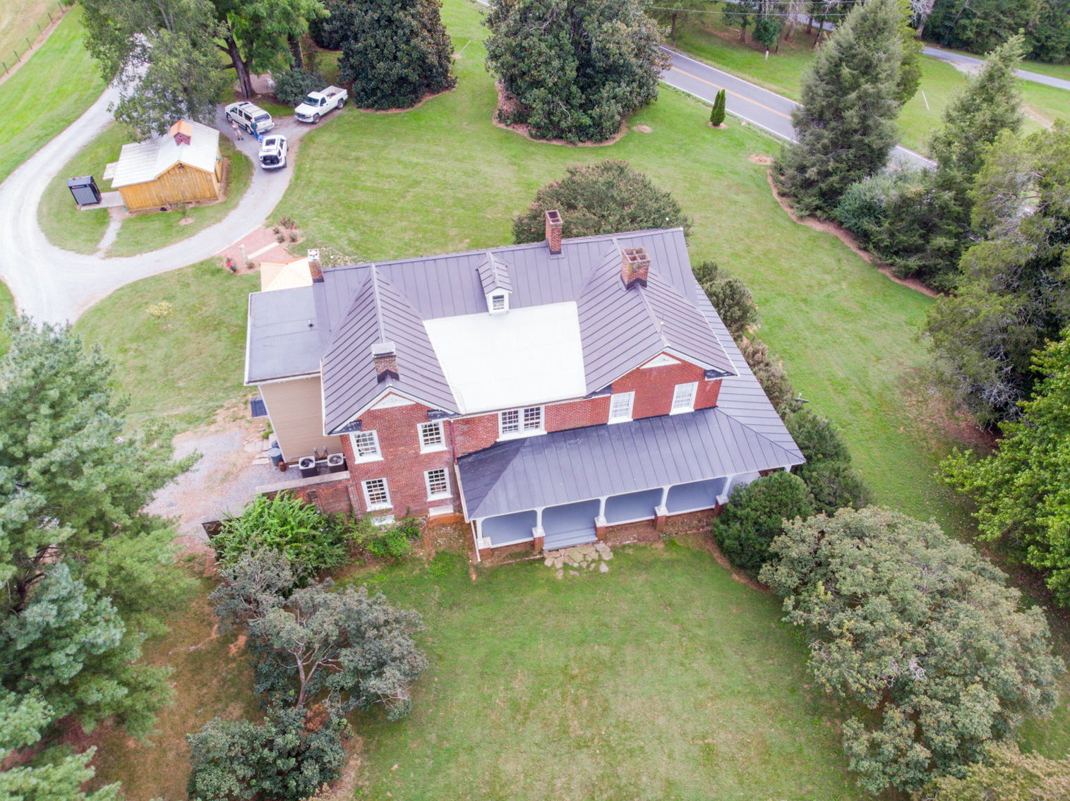 Image for REAL ESTATE LISTING: Historic Ivy Cliff (Forest, VA)