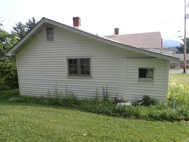 Image for Quaint Investment Property Located in Town