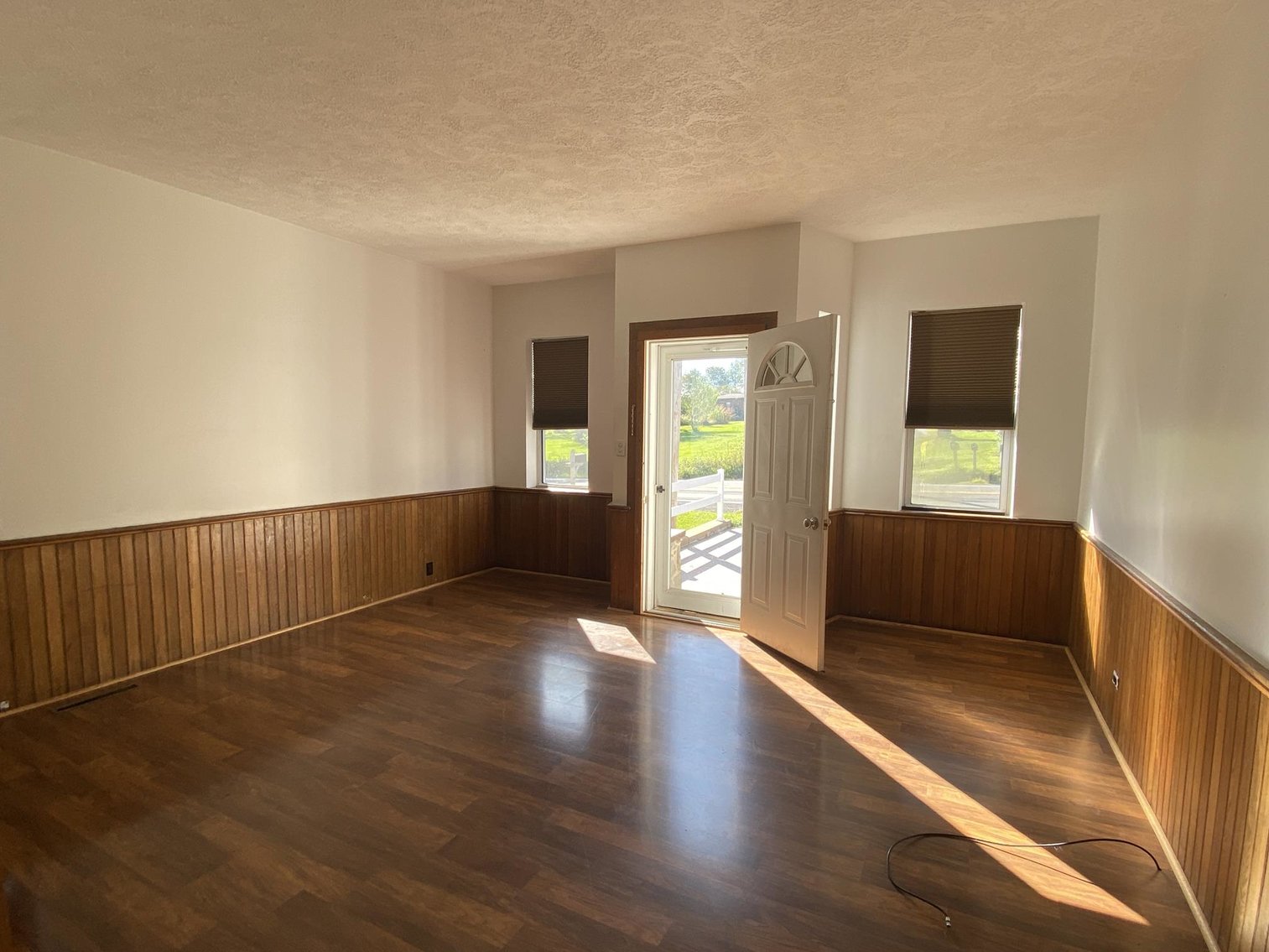 Image for Move-in Ready 2-Bedroom Sold to the Highest Bidder