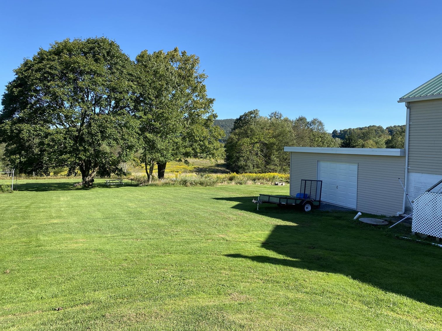 Image for Move-in Ready 2-Bedroom Sold to the Highest Bidder