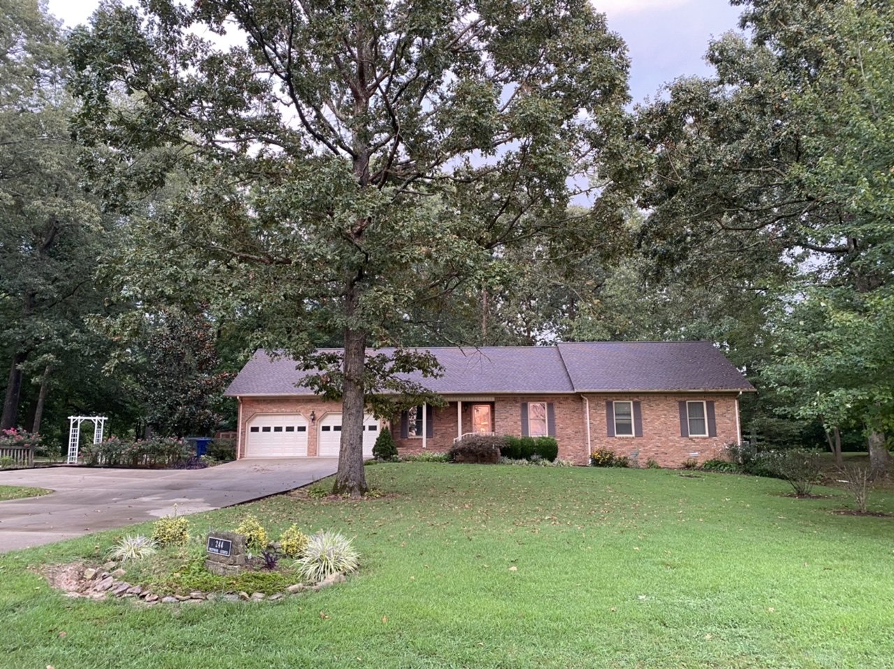 Image for 244 Deepwood Estates, Cadiz Auction