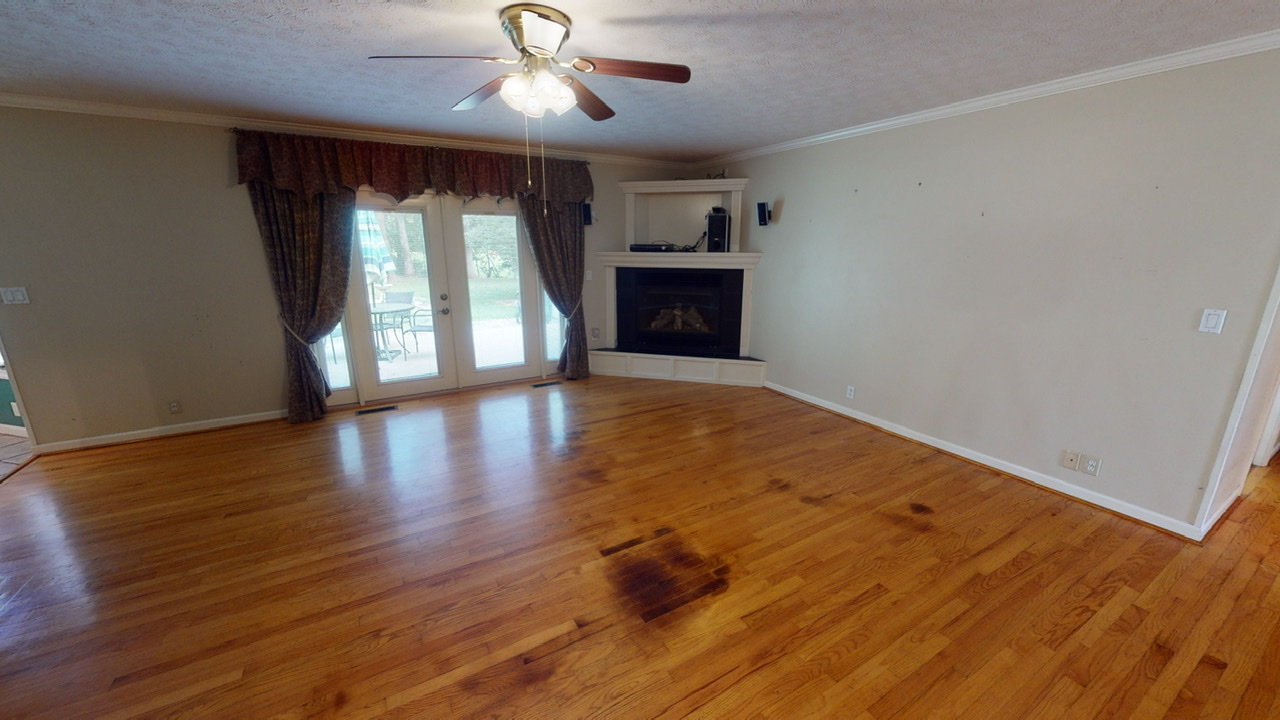 Image for 244 Deepwood Estates, Cadiz Auction