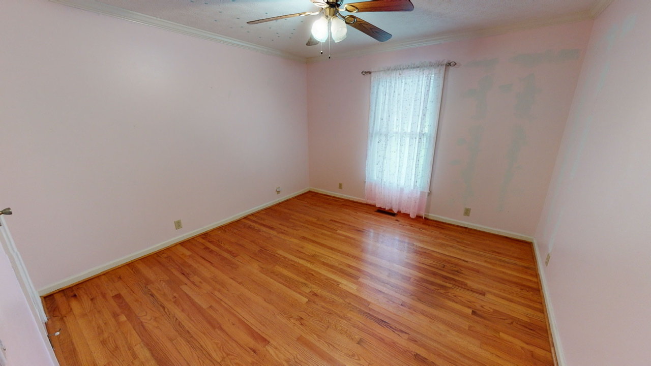 Image for 244 Deepwood Estates, Cadiz Auction