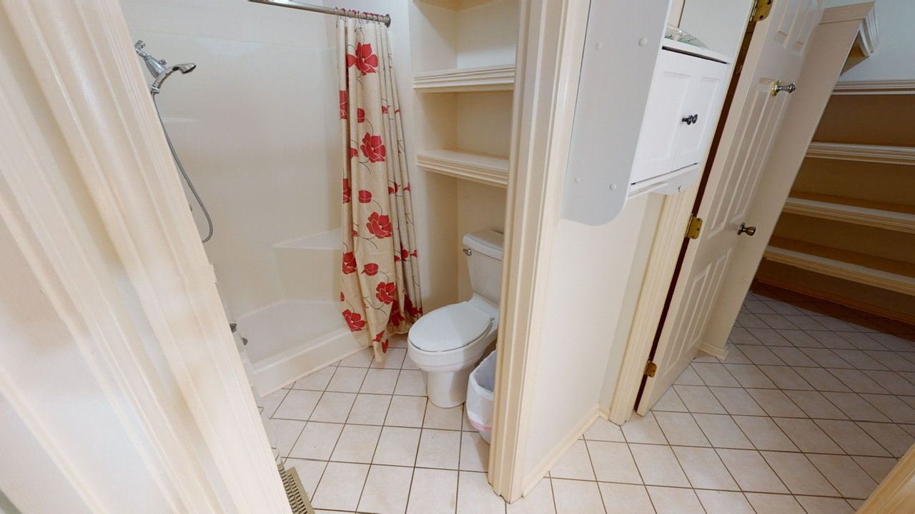 Image for 244 Deepwood Estates, Cadiz Auction