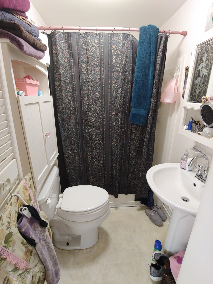 Image for 2 BR, 1 BA BUNGALOW IN GREAT LOCATION ON QUIET STREET ACROSS FROM PARK