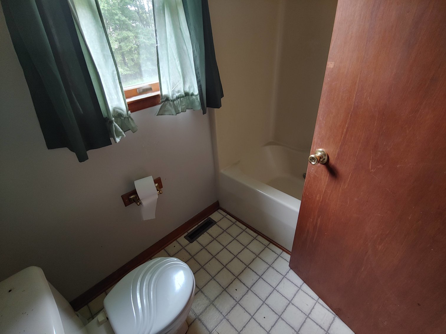 Image for 4 BR 2 BA TRI LEVEL HOME ON PRIVATE LOT 2 PARCELS TOTALING 1.1+/- ACRES