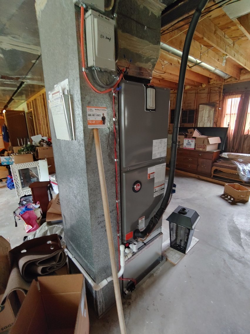 Image for 4 BR 2 BA TRI LEVEL HOME ON PRIVATE LOT 2 PARCELS TOTALING 1.1+/- ACRES