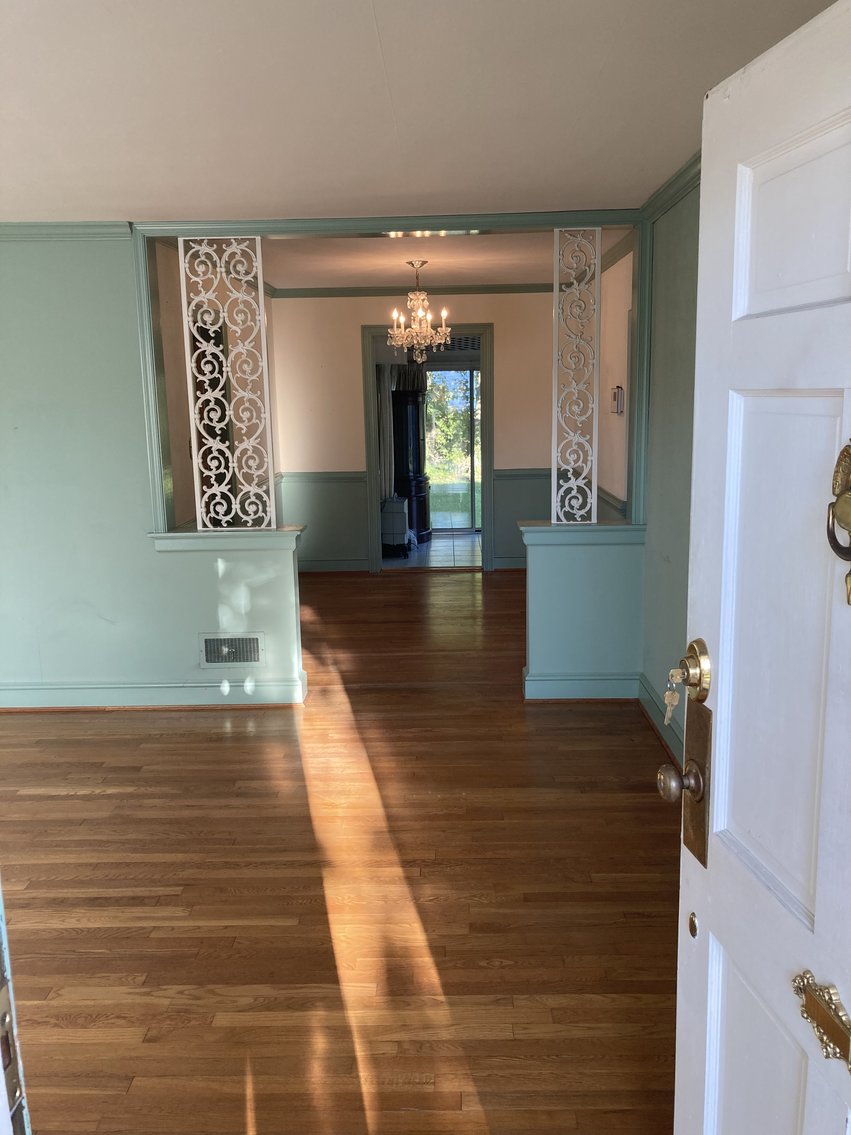 Image for Real Estate Auction 4802 Kinloch Lane, Richmond, Va. 23231 (Henrico County)