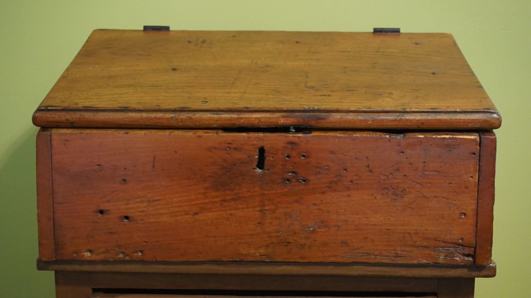 Image for Onancock, VA Room and Contents Online Auction