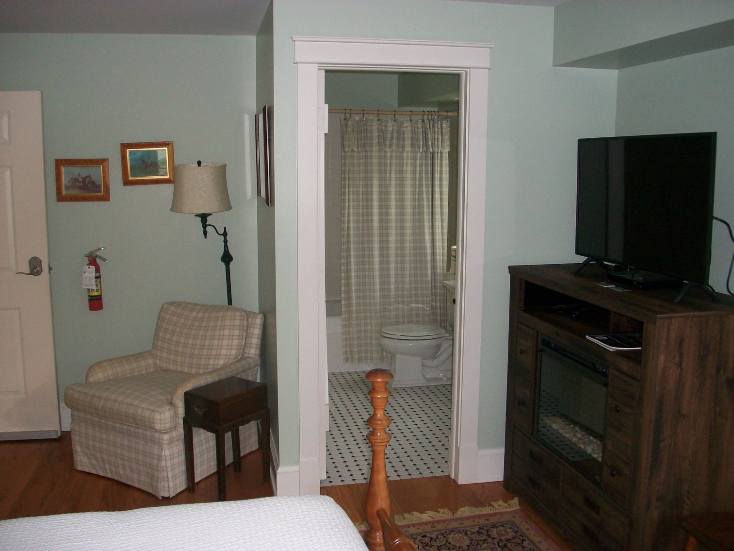 Image for ABSOLUTE TRUSTEE AUCTION: 2 Event-Ready Buildings on 12.2 AC (Staunton, VA)