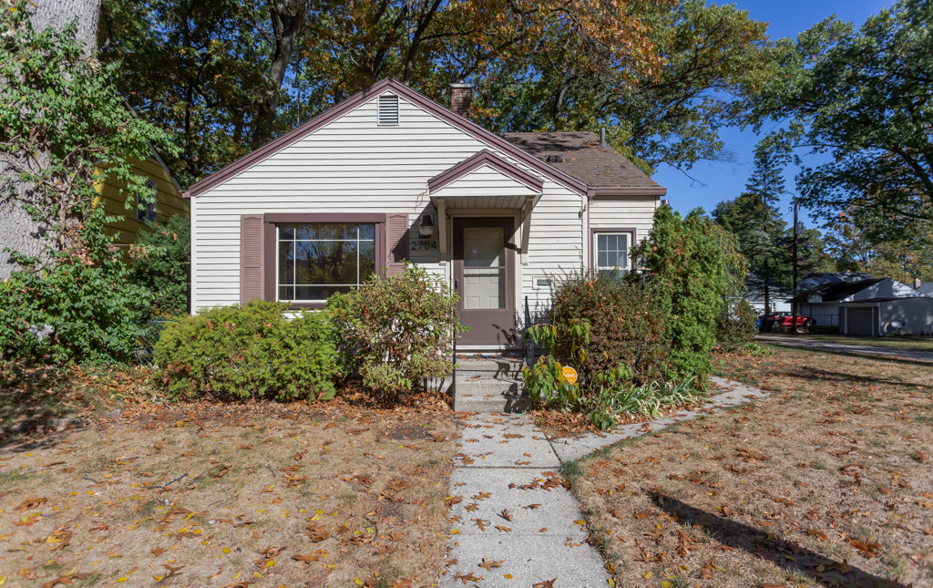 Image for ABSOLUTE AUCTION! 2704 Thoman Pl