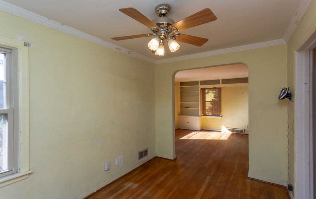 Image for ABSOLUTE AUCTION! 2704 Thoman Pl