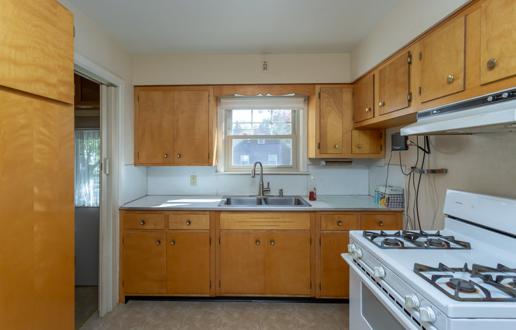 Image for ABSOLUTE AUCTION! 2704 Thoman Pl