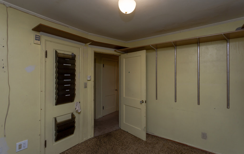 Image for ABSOLUTE AUCTION! 2704 Thoman Pl