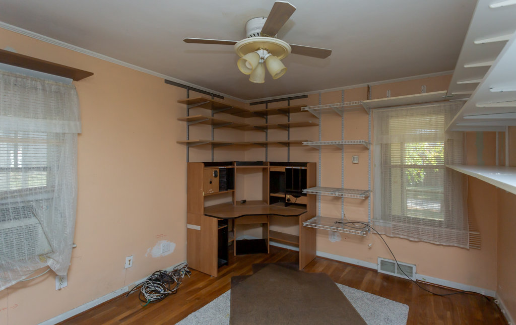 Image for ABSOLUTE AUCTION! 2704 Thoman Pl