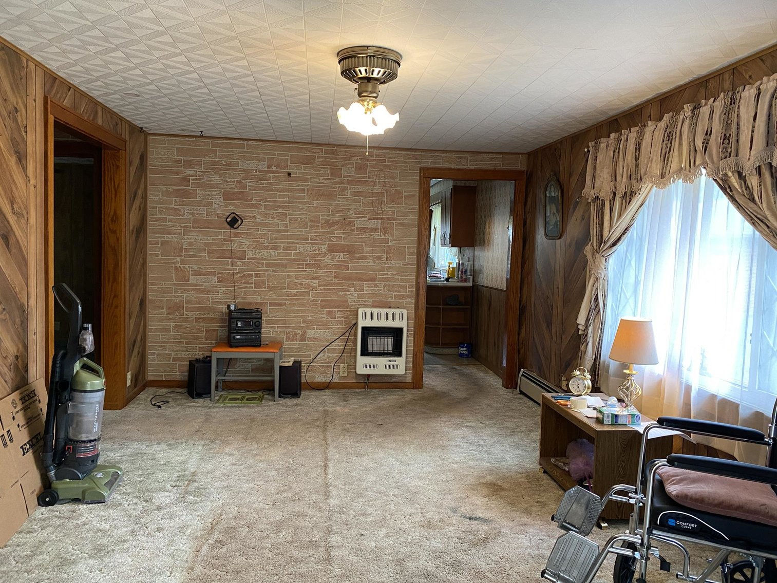 Image for SOLD $33,000 - 3 Bedroom Sold to the Highest Bidder