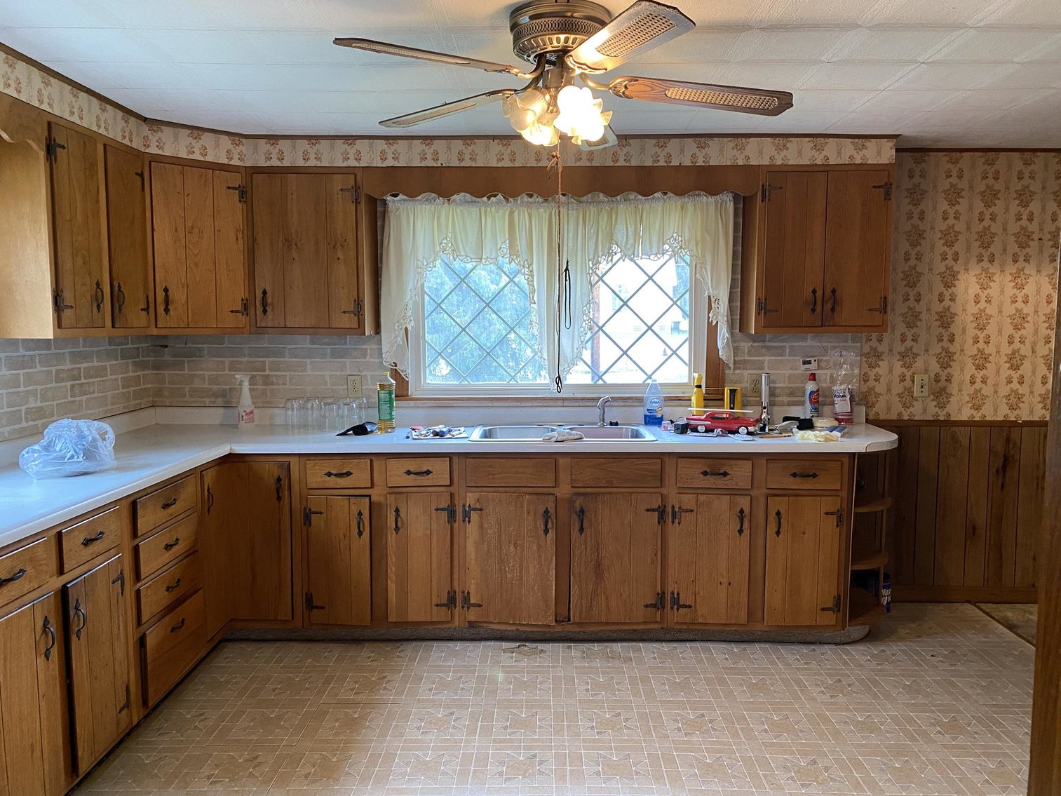 Image for SOLD $33,000 - 3 Bedroom Sold to the Highest Bidder