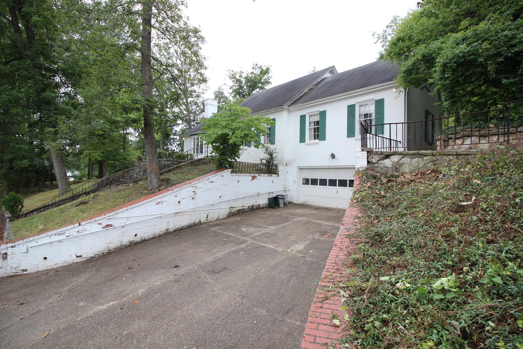 Image for SOLD $132,000 - Large 4 Bedroom with Additional Lot