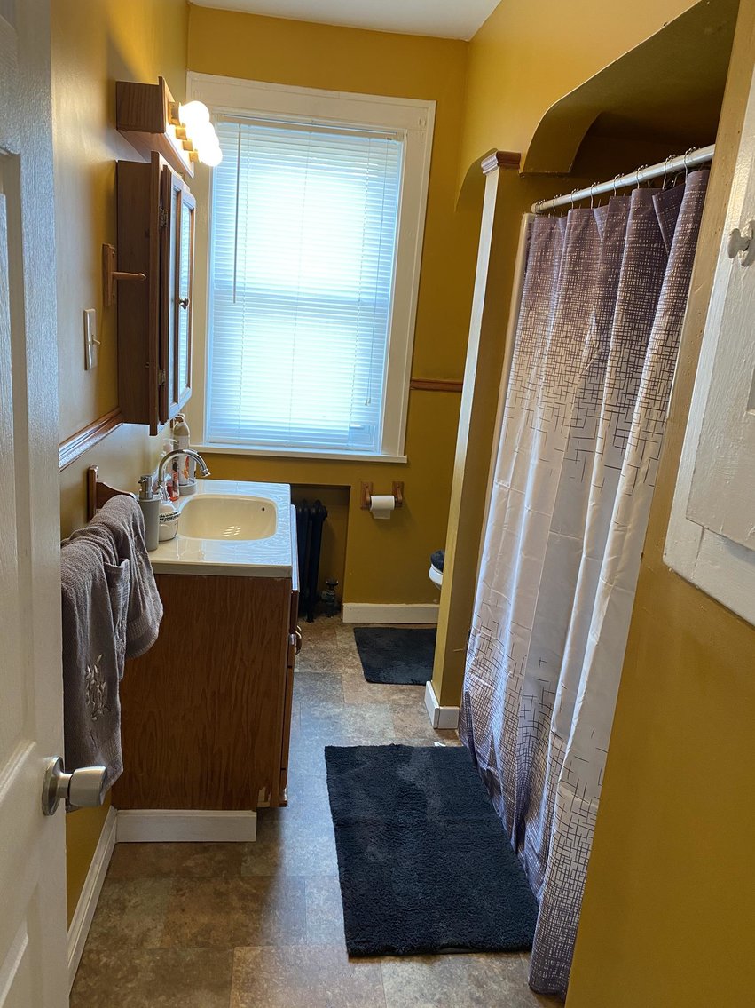 Image for SOLD $63,800 - Remodeled 5 Bedroom