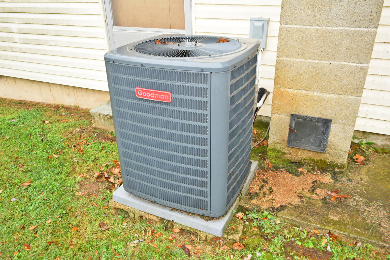 Image for PUBLIC AUCTION - WED., NOV. 11 (VETERANS DAY) 10 A.M.