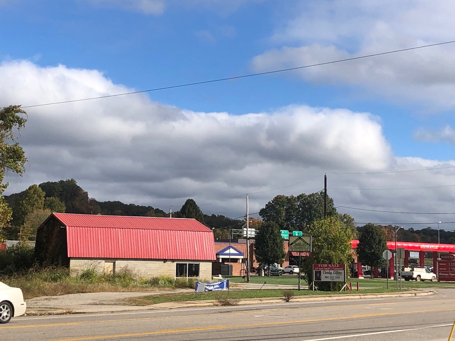 4.6+/- Acres of Prime Commercial Property