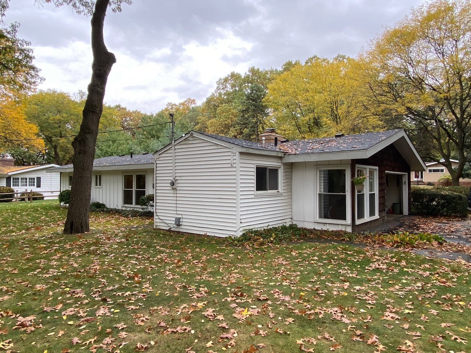 Image for MINIMUM BID AUCTION! 99,000 - 4841 Far Hills Rd.