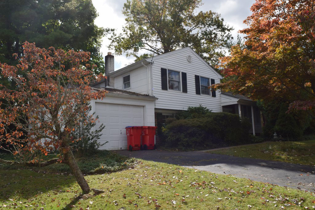 Sealed Bid Real Estate Auction 1185 Dager Rd. Warminster, PA 18974