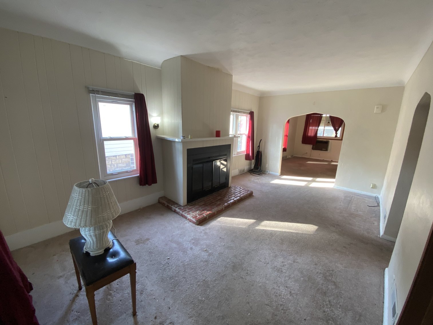 Image for ABSOLUTE AUCTION! - 846 Wright Avenue