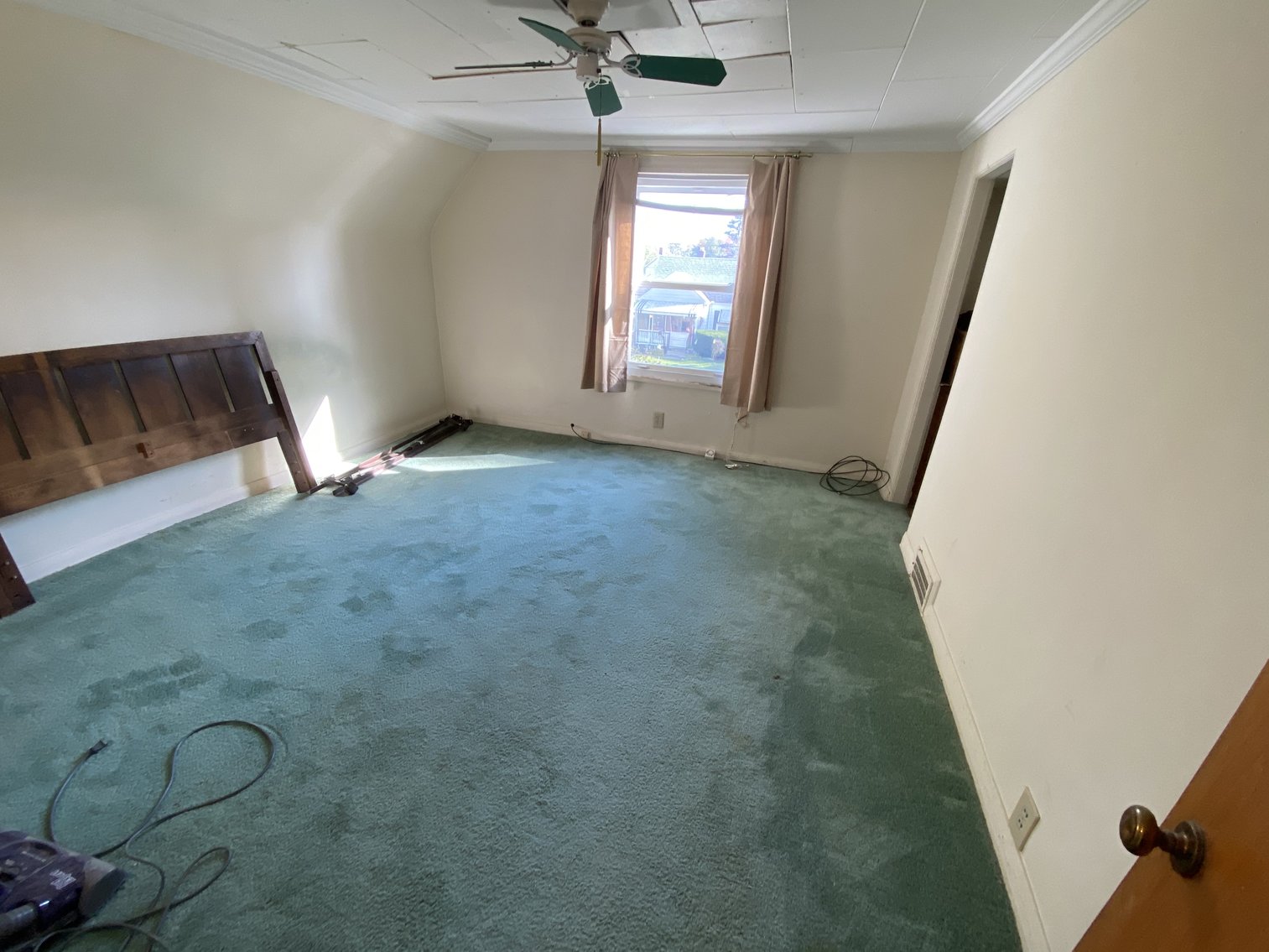 Image for ABSOLUTE AUCTION! - 846 Wright Avenue