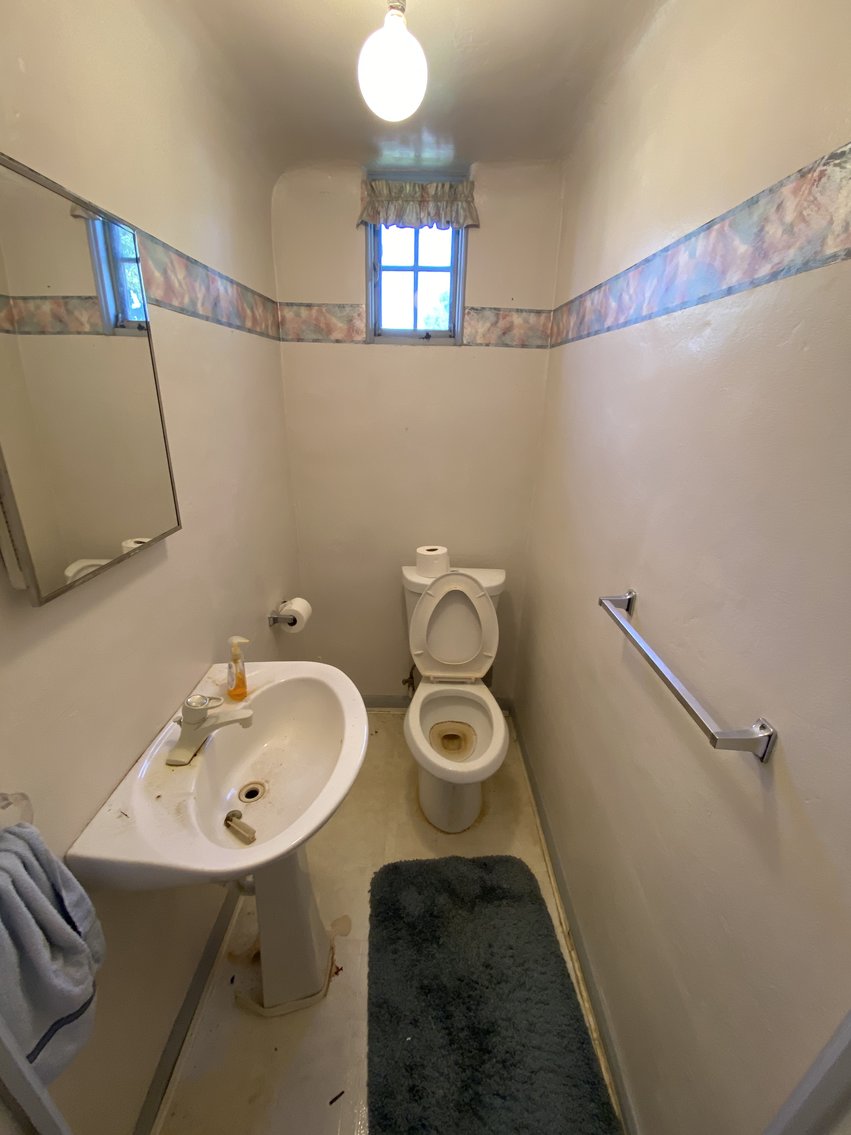 Image for ABSOLUTE AUCTION! - 846 Wright Avenue