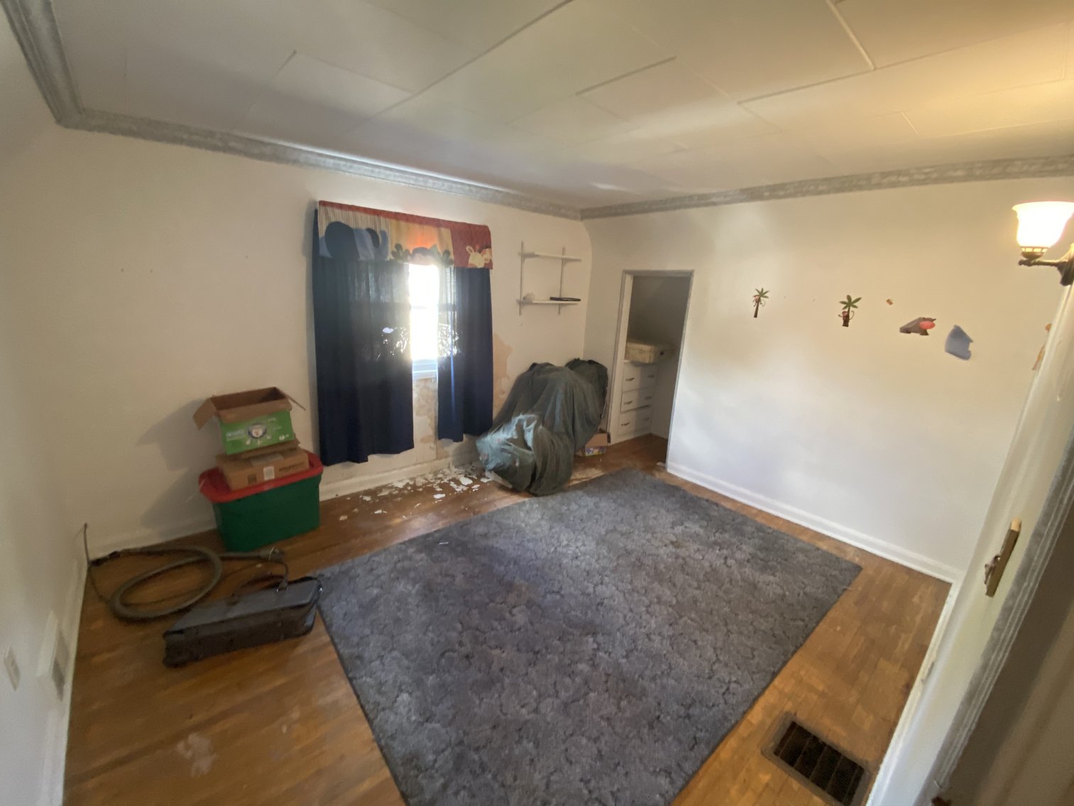 Image for ABSOLUTE AUCTION! - 846 Wright Avenue