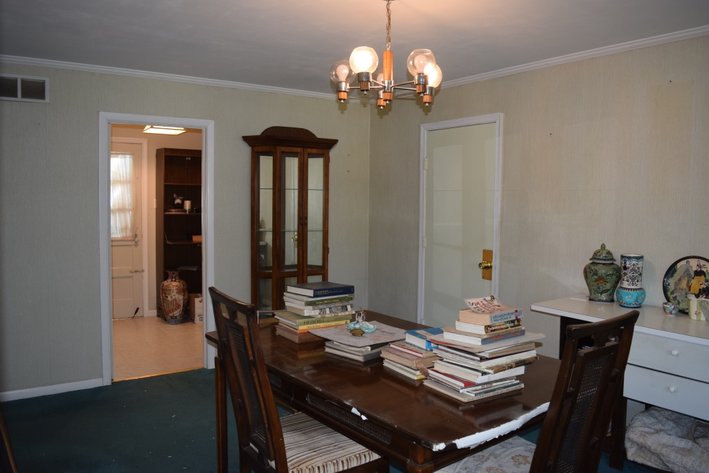 Image for Sealed Bid Real Estate Auction | 859 Ivyland Rd.,  Warminster, PA 18974 | Bids Due By November 17, 2020 at 4PM