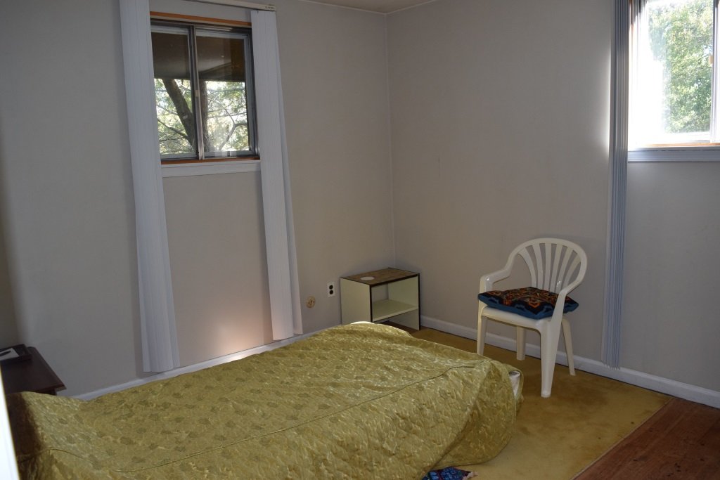 Image for Sealed Bid Real Estate Auction | 859 Ivyland Rd.,  Warminster, PA 18974 | Bids Due By November 17, 2020 at 4PM