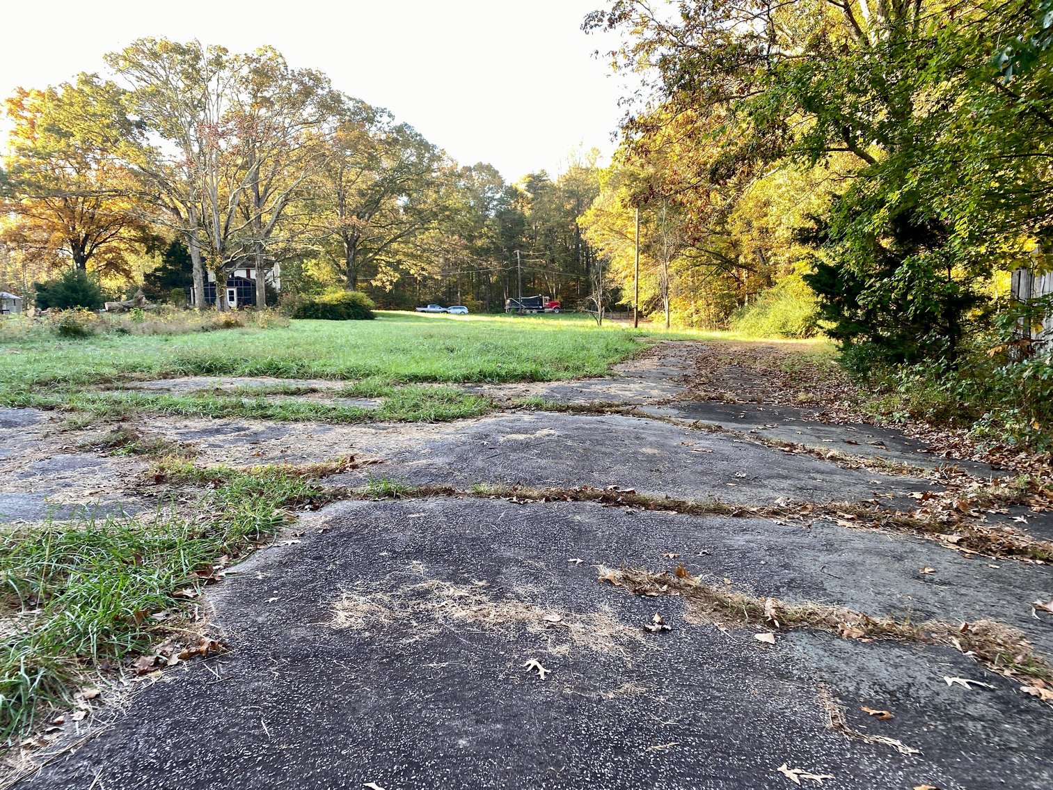 Image for 55.16 +/- Acres of Desirable Land Fronting Smith Station Rd. w/3 BR Home & Outbuildings in Spotsylvania County, VA--SELLING to the HIGHEST BIDDER!!