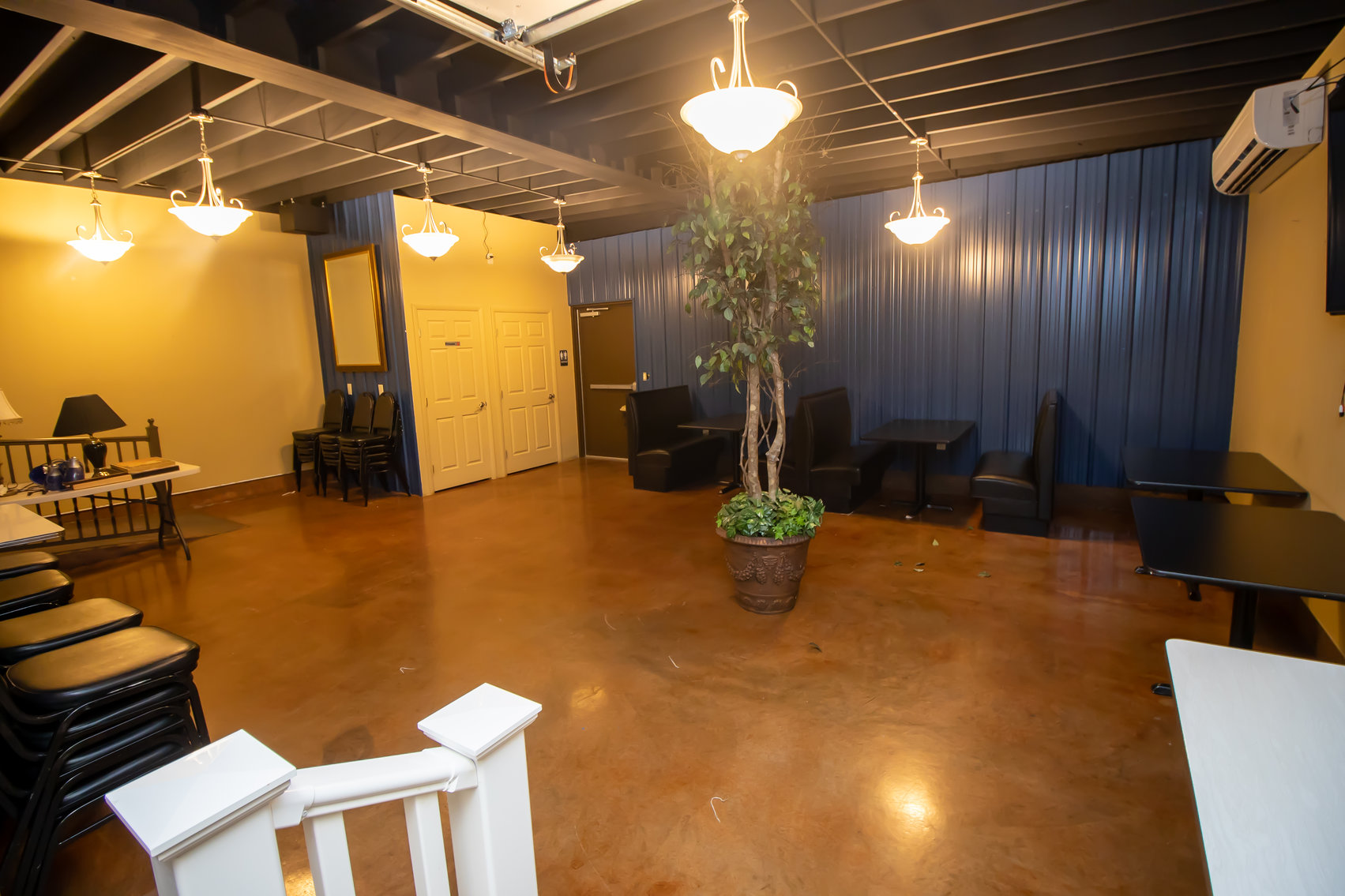 Image for SOLD $561,000 - 21,490+/- Sqft. Commercial Building on 1.55+/- Acres