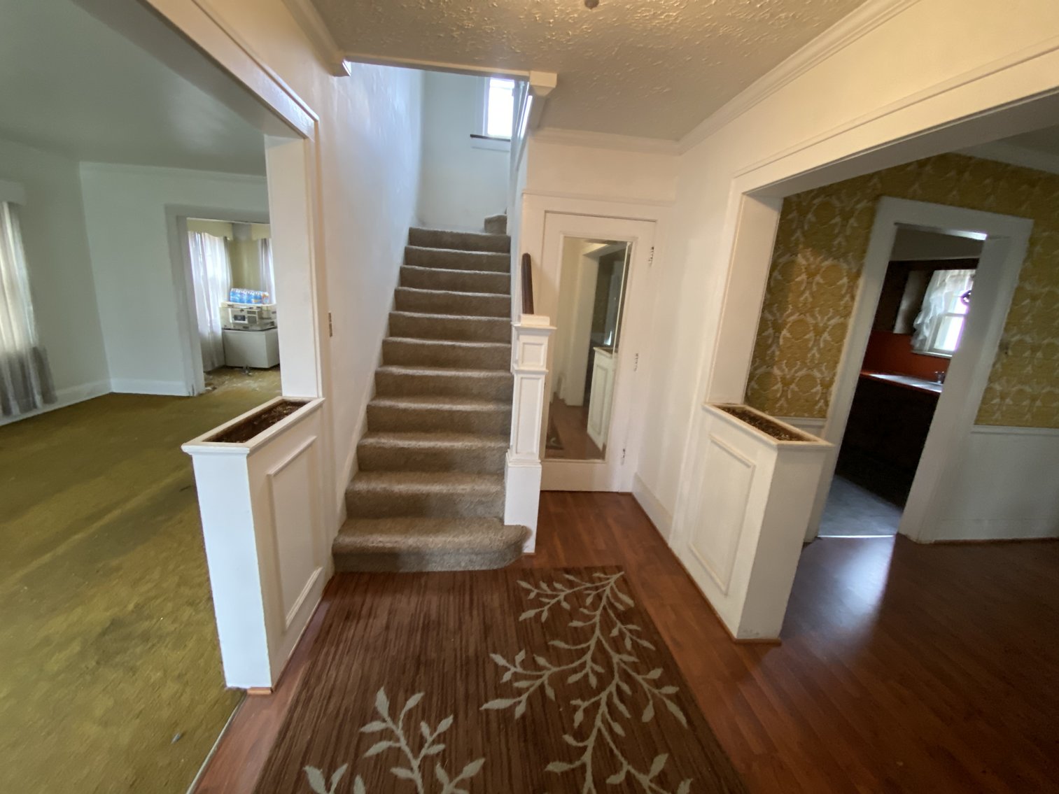 Image for ABSOLUTE AUCTION! - 2115 Upton Avenue