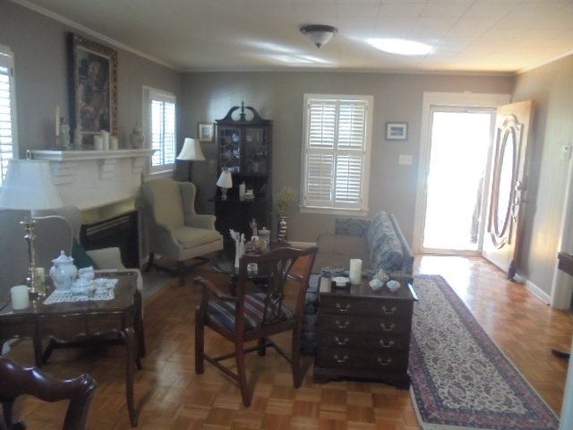 Image for REAL ESTATE (UNDER CONTRACT) & ESTATE PERSONAL PROPERTY AUCTION