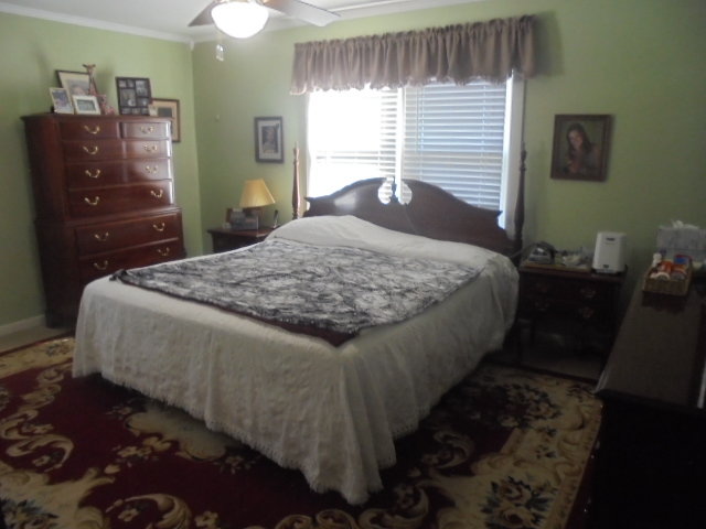 Image for REAL ESTATE (UNDER CONTRACT) & ESTATE PERSONAL PROPERTY AUCTION