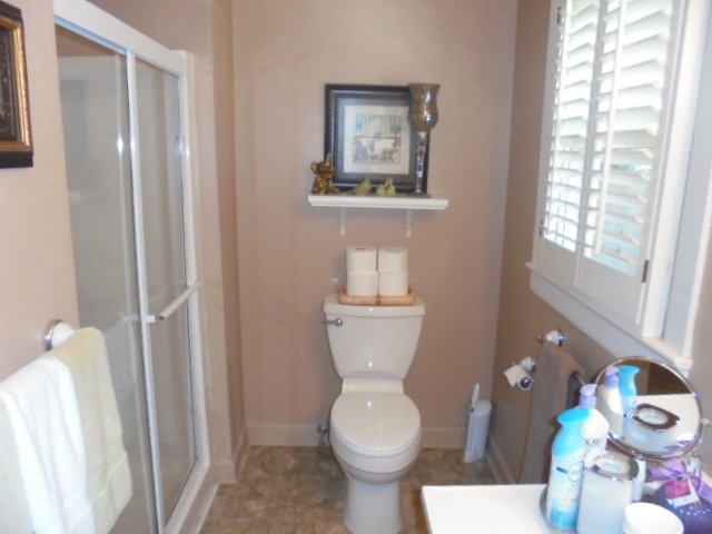 Image for REAL ESTATE (UNDER CONTRACT) & ESTATE PERSONAL PROPERTY AUCTION