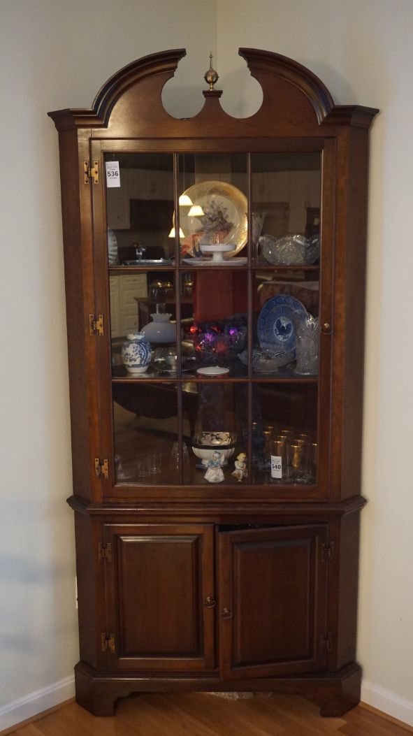 Image for Chincoteague Room and Contents Online Auction