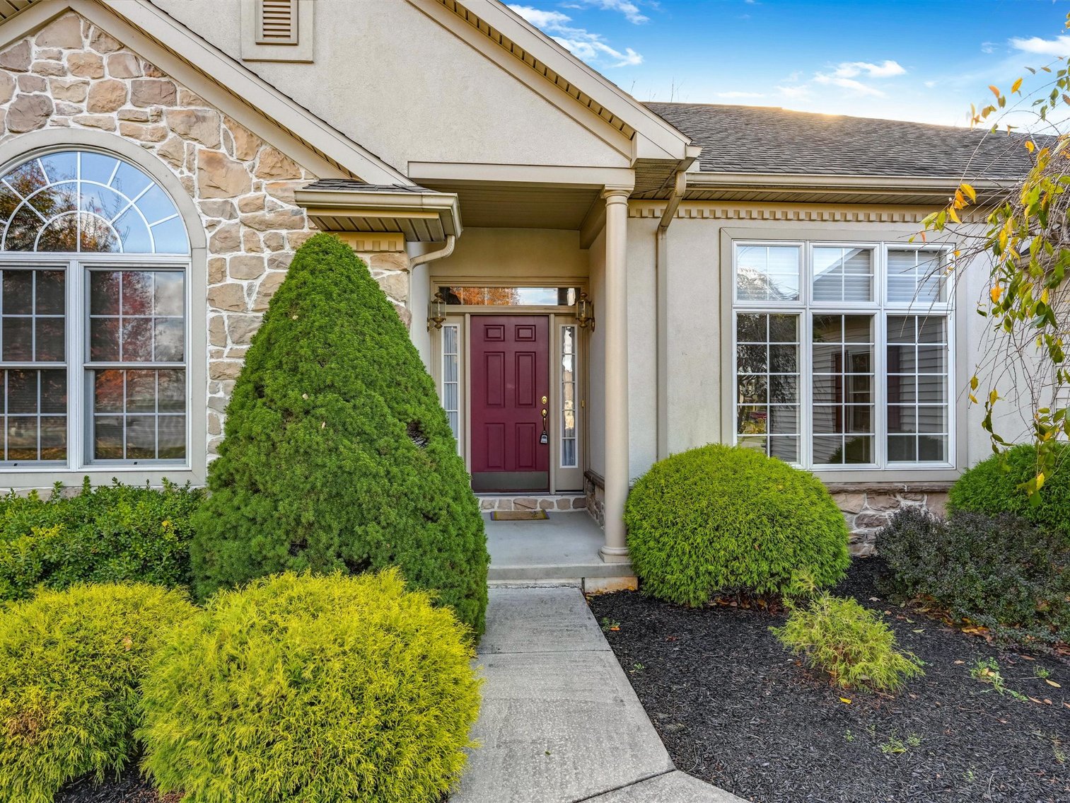 Image for 208 White Oak Circle - Lebanon, PA