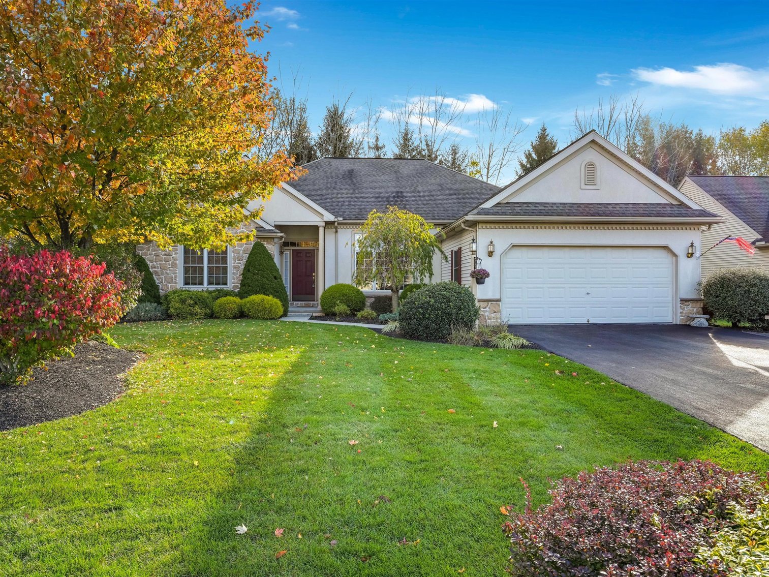 Image for 208 White Oak Circle - Lebanon, PA