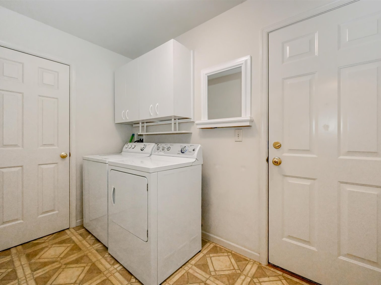 Image for 208 White Oak Circle - Lebanon, PA