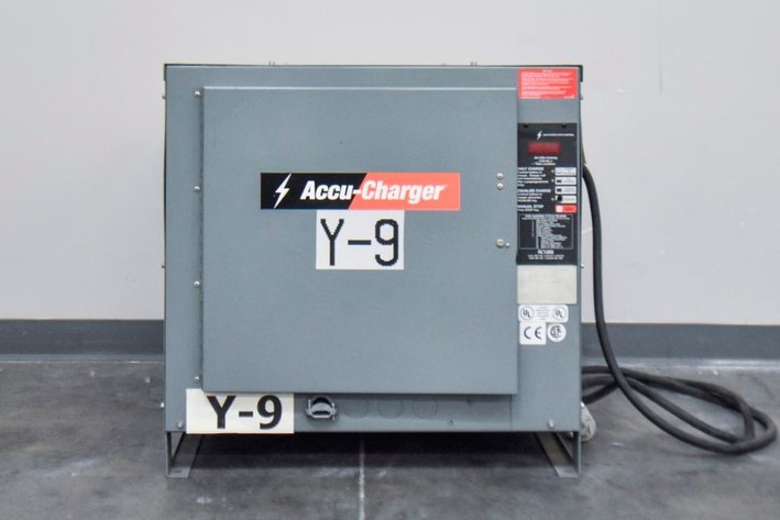 Image for ***SOLD***MJK0055 Accu Charger Y-9